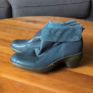 Easy Spirit Women's Ankle Boots in Dark Teal